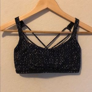 Lululemon Free To Be sports bra